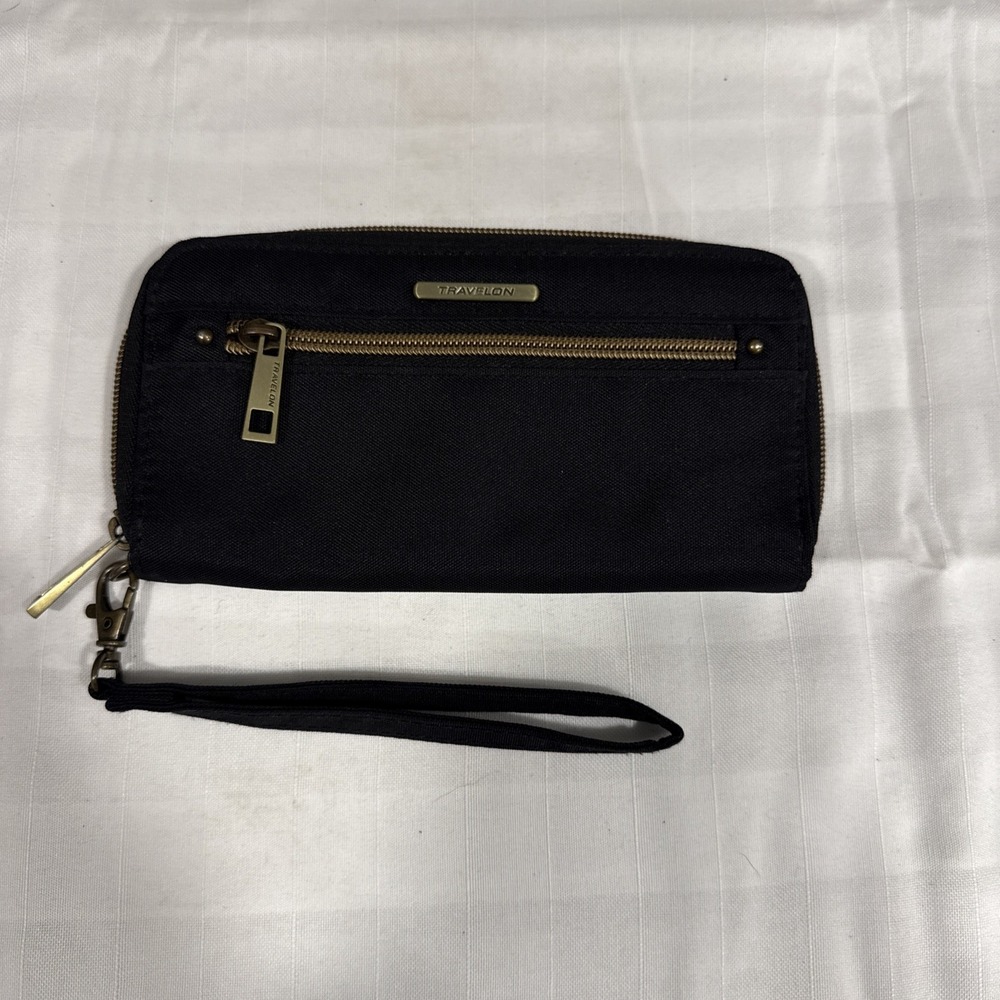 Travelon Black RFID Blocking Zip Around Clutch Wallet Organizer Wristlet Strap